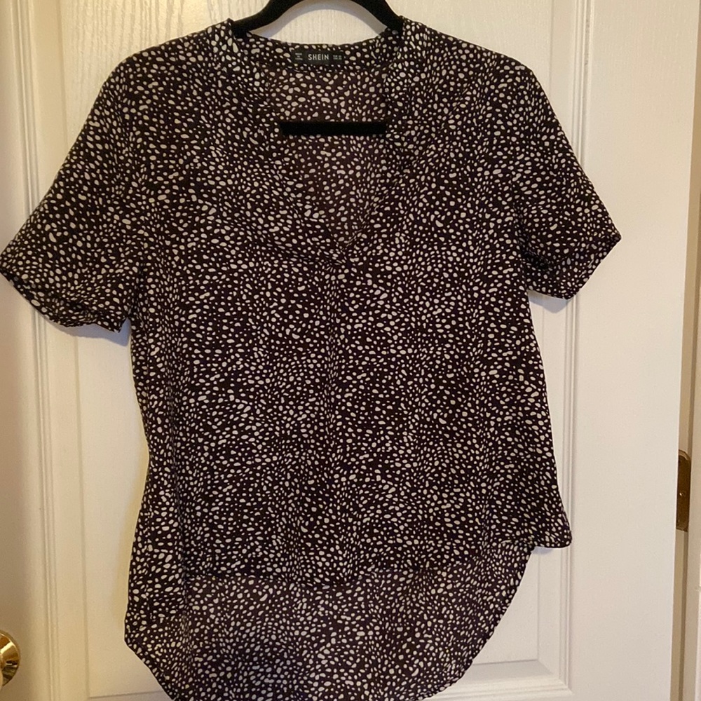 Black and White Vneck Blouse SHEIN